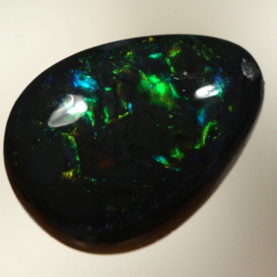 SOLID SEMI BLACK OPAL Strong and bright fire, always moving colour